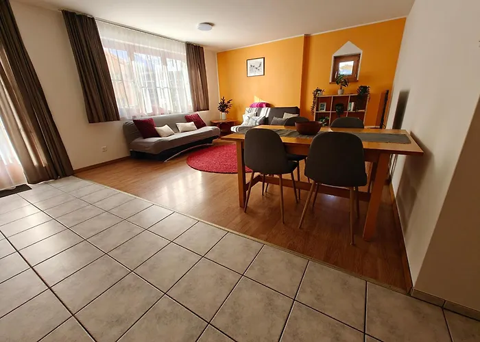 Casa Rinerhorn - Nahe Ski- Und Wandergebiet アパート ダヴォス・プラッツ